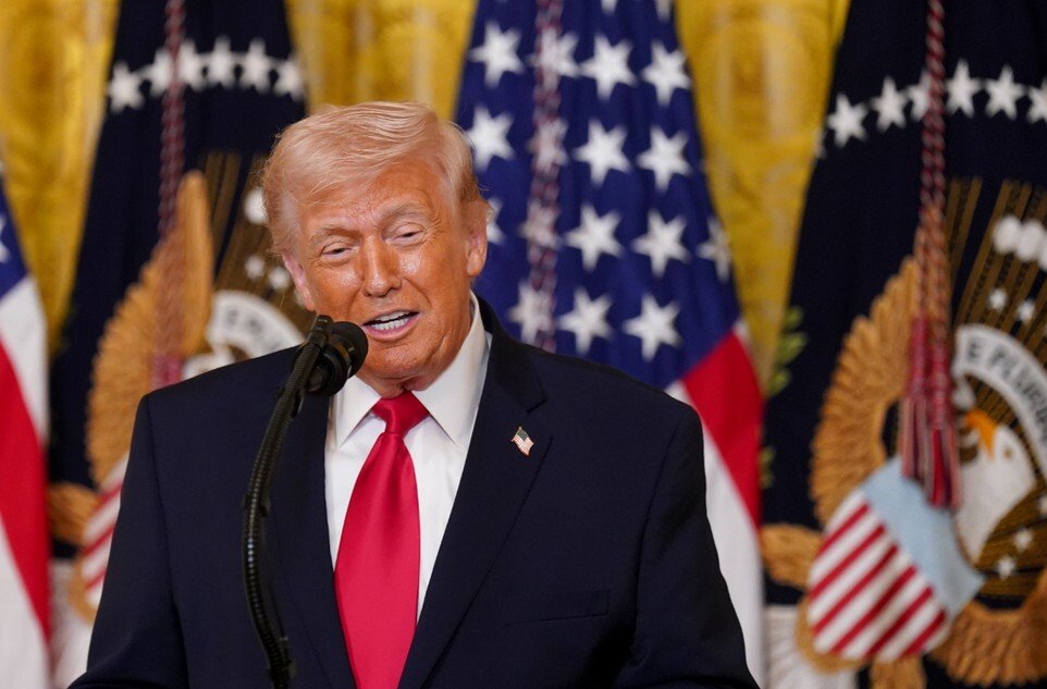 Трамп заявил, что однажды разнял драку с участием легенды НБА Коби Брайанта Трамп заявил, что однажды разнял драку с участием легенды НБА Коби Брайанта
