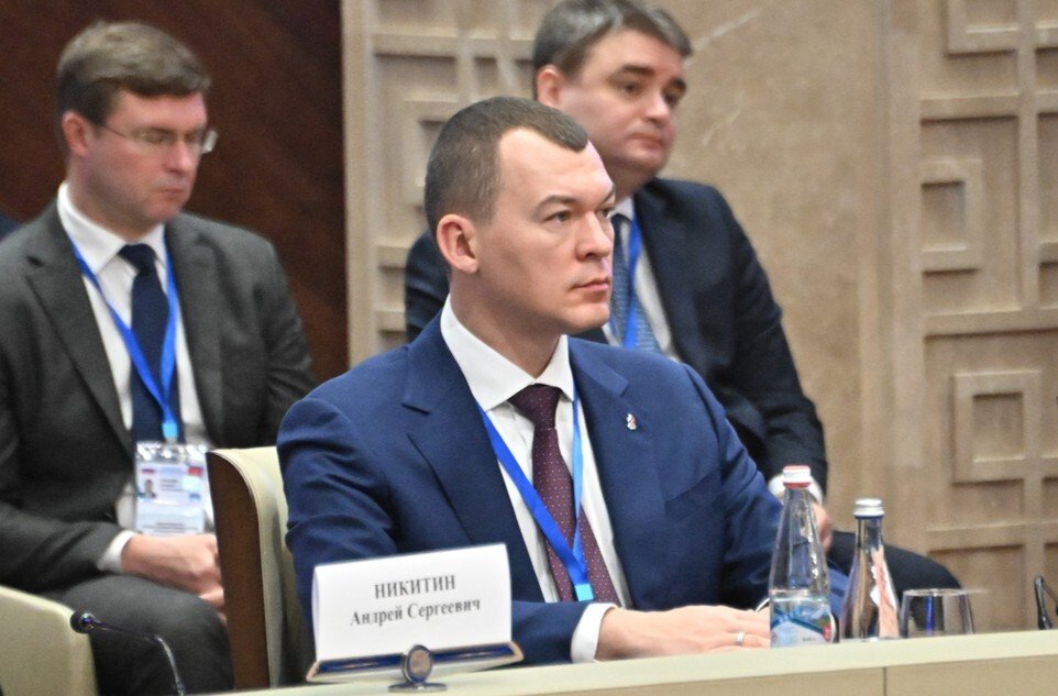 Дегтярёв поздравил женскую сборную России по водному поло с выходом в суперфинал Кубка мира