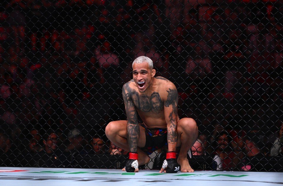 Чарльз Оливейра рассказал, когда планирует провести следующий бой в UFC Чарльз Оливейра рассказал, когда планирует провести следующий бой в UFC