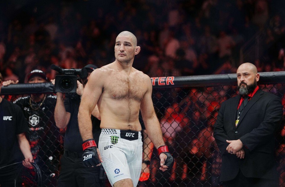 Стрикленду грозит до 90 дней тюрьмы за нарушение порядка на турнире UFC Стрикленду грозит до 90 дней тюрьмы за нарушение порядка на турнире UFC